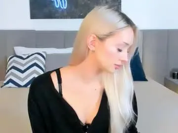 Group sugarwhisper on Chaturbate