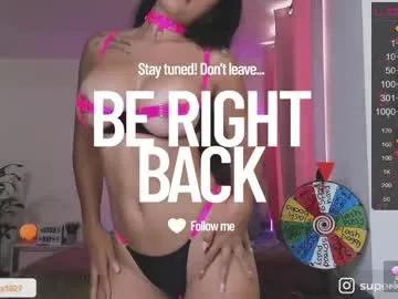 Freechat superheroxx on Chaturbate