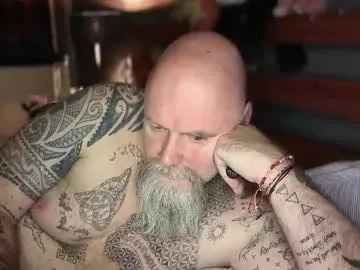 tattooeddilf01 on Chaturbate 