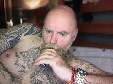 tattooeddilf01 on Chaturbate 
