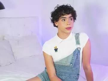 Freechat timmyshy on Chaturbate