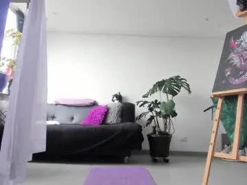 Freechat witchofhearts on Chaturbate