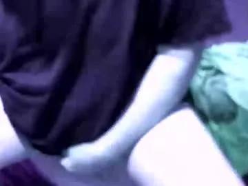 Freechat yellowsnakes on Chaturbate