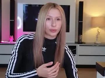 yononeey — Goal: deep throat dildo every 3 goal [150 tokens left] #lovense #skinny #natural #young