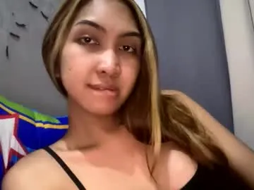 Freechat yourlovebella88 on Chaturbate