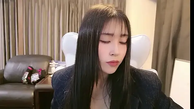 Group -satomi-jp on StripChat