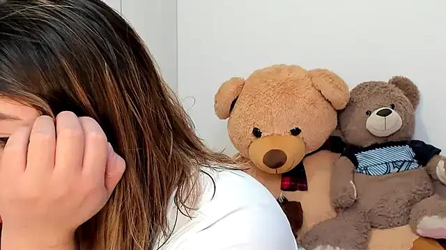 Freechat __Emma__11__Lecat_ on StripChat