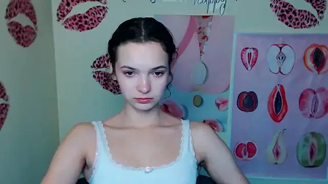 StripChat _SusieSu_ is Freechat _SusieSu_ — change into a sexy outfit