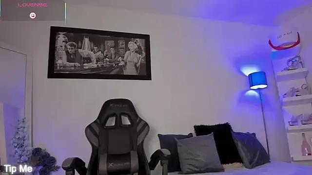 StripChat Adribaute is Freechat Adribaute — Fingers wet pussy