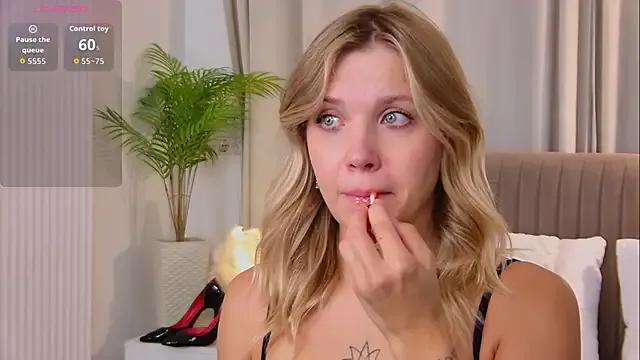 Freechat AlisaMyers on StripChat