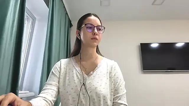 Freechat Allisgree on StripChat