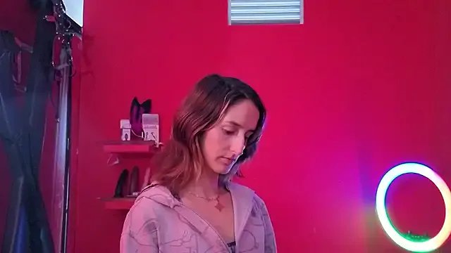 Ambar_Roux_ on StripChat 