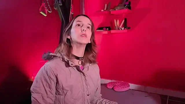 Ambar_Roux_ on StripChat 