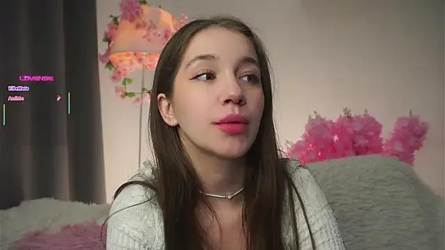 Private AmiLewis on StripChat