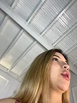 Freechat AngelBlushXXX on StripChat