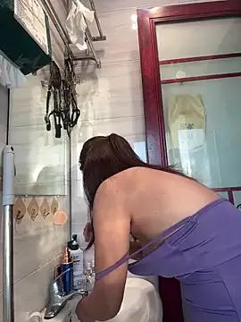 Freechat aoosuu on StripChat