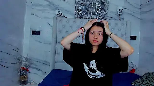 Freechat Ari_and_Storm on StripChat