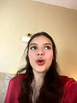 Freechat AriaHeavenss on StripChat