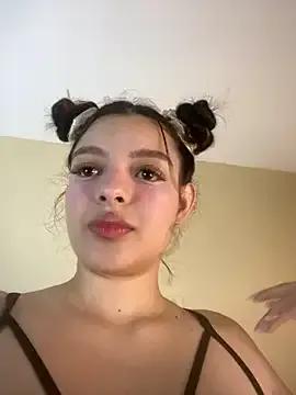 Freechat AriaHeavenss on StripChat