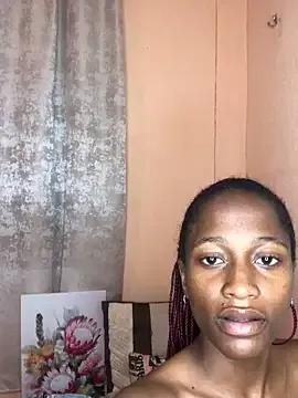 Freechat Caramel102004 on StripChat