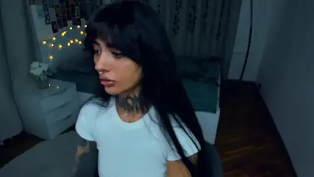 Freechat CharimgSabrina on StripChat