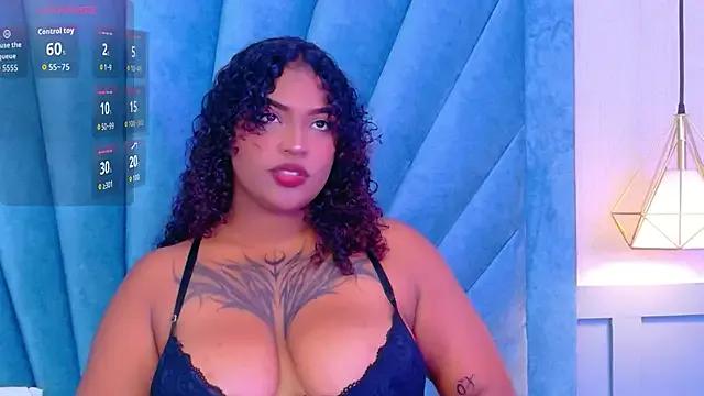 Freechat Cristal-Jonnes on StripChat