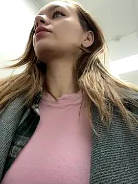 Group Cum_girlss on StripChat