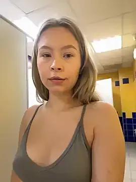 Group Cum_girlss on StripChat