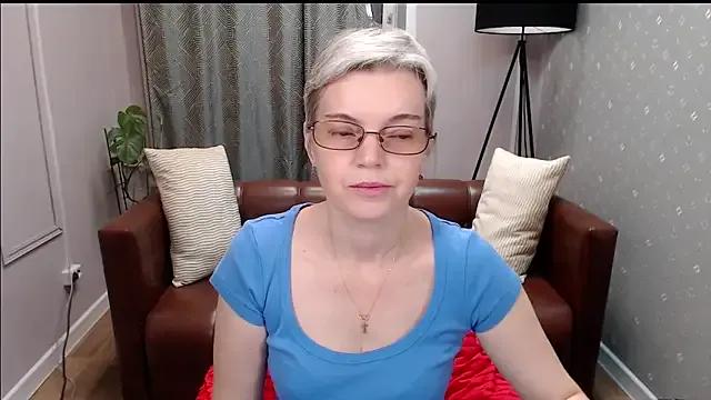 Freechat Cutie_Erikaa1 on StripChat