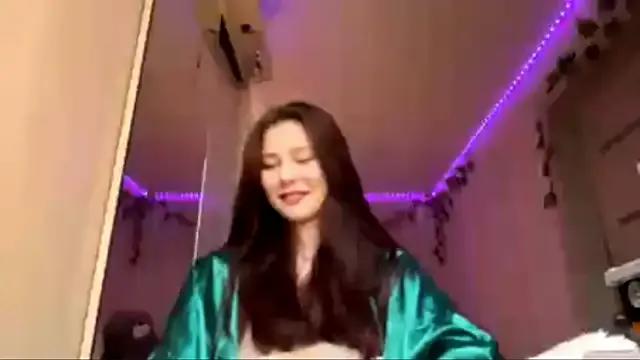 StripChat CutieSlim is Freechat CutieSlim — Freechat on StripChat