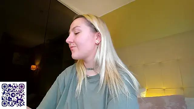 StripChat Debbie_Taylor is Private Debbie_Taylor — Pinch your nipples ;)