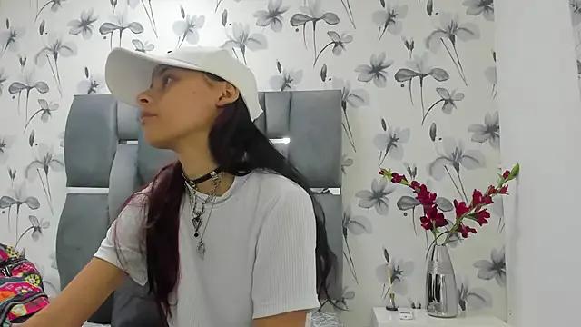 Freechat Ehotloveaxxx on StripChat