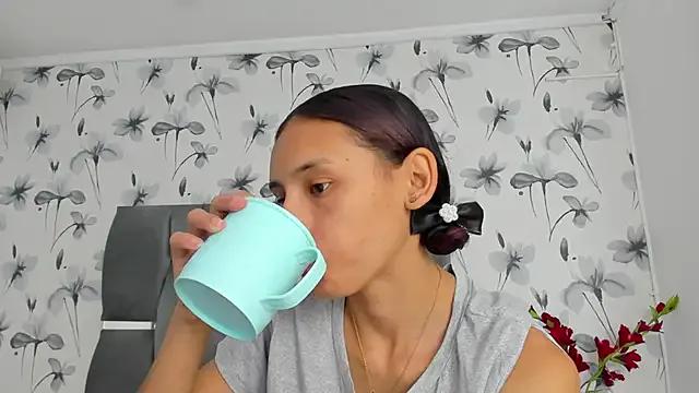 Freechat Ehotloveaxxx on StripChat