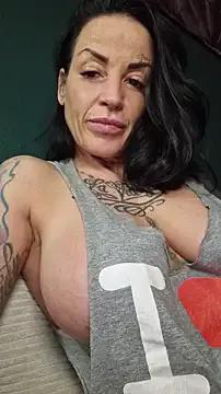 StripChat EmilyDiazofficial is Freechat EmilyDiazofficial — Oily boobs