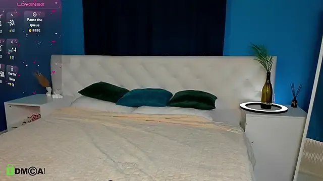 Freechat Eva__Lewis on StripChat