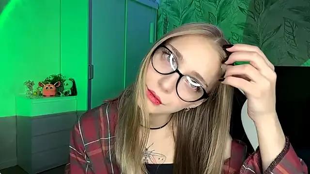 StripChat EvaPeace is Freechat EvaPeace — Can you help me get a good stream?