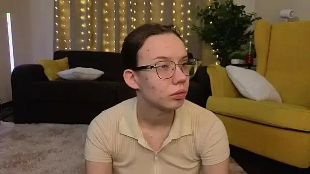 StripChat FabiolaCowing is Freechat FabiolaCowing — squeezy my boobs close to cam