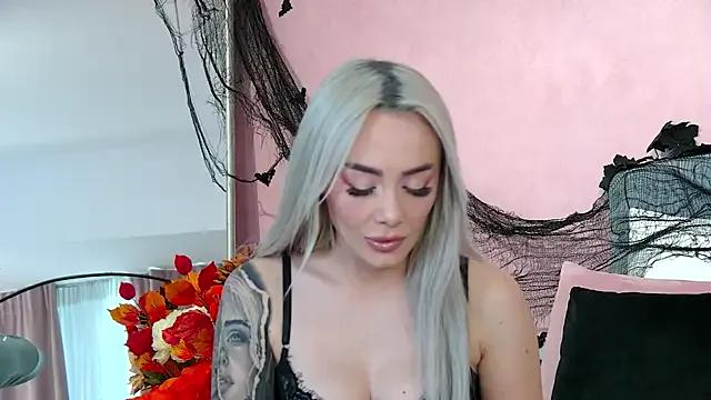 Freechat FrancescaMcGray on StripChat