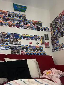 StripChat FreakyDreama is Freechat FreakyDreama — Make me squirtI want to cum