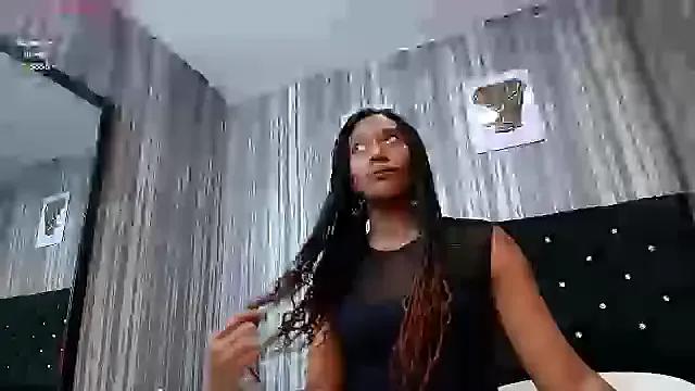 Freechat GhanimaBrooks on StripChat