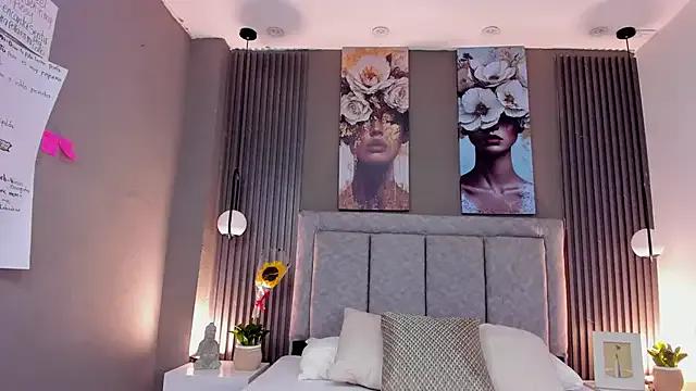 Freechat GiannaColling1 on StripChat