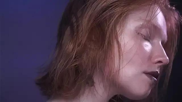 ginger_hugs on StripChat 