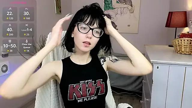 Freechat HazelTompson on StripChat