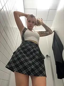 Freechat Holy_Tereza on StripChat