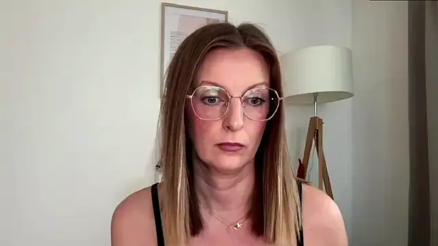 Freechat HornyJudith on StripChat