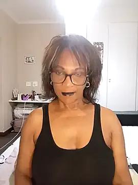 Freechat Hotgrannyx on StripChat