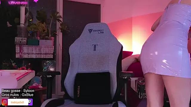 Freechat Indriya2x0 on StripChat