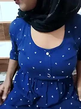 Freechat Itz_Mayra_ on StripChat