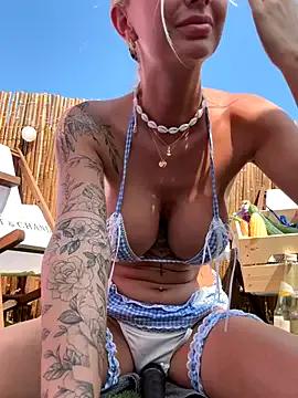 Freechat JezzyHill on StripChat