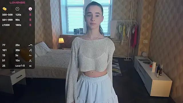 StripChat JinnyMcie is Freechat JinnyMcie — Eye contact